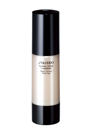 Shiseido Radiant Lifting Foundation B40, 30 Ml