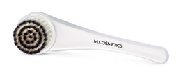 M.COSMETICS Professional Face Brush med Hætte