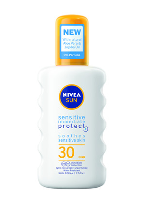 Nivea Sun Protect & Sensitive Soothing Spray SPF 30 200 ml