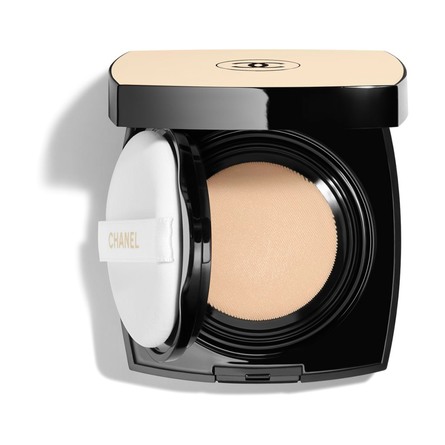 CHANEL HEALTHY GLOW GEL TOUCH FOUNDATION SPF 25 / PA ++ N°10