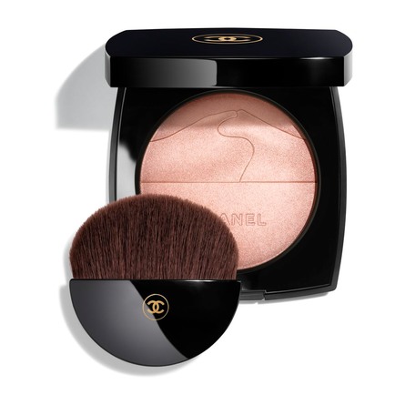 CHANEL LIMITED EDITION. ILLUMINATING POWDER
