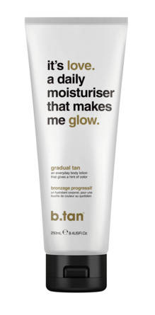 b.tan Tanopbyggende Lotion It's Love. A Daily Moisturiser that Makes Me Glow
