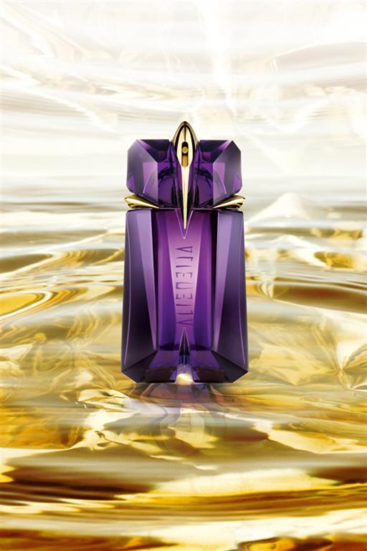 Køb Thierry Mugler Alien Eau de Parfum 60 ml refillable Matas