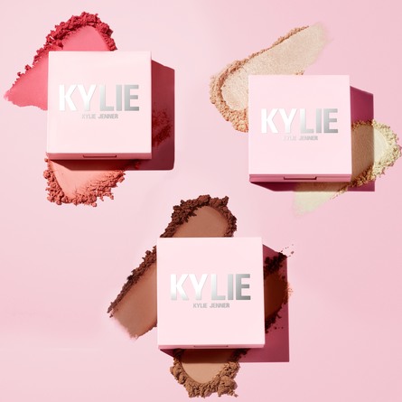 Kylie by Kylie Jenner Kylighter Illuminating Powder 070 Salted Caramel