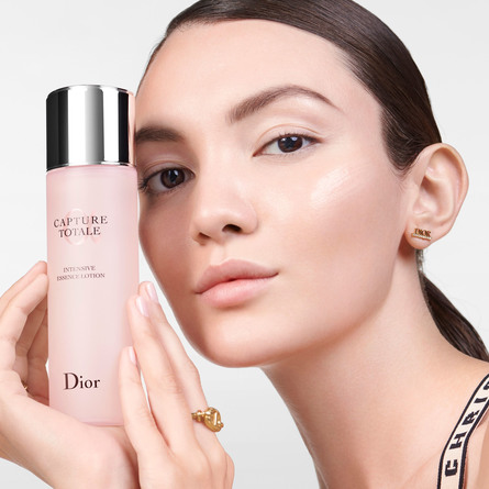 DIOR Capture Totale Intensive Essence Face Lotion 150 ml