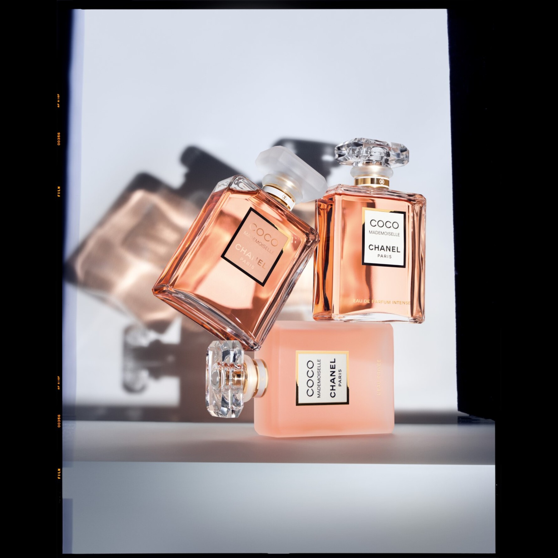 Køb Eau De Parfum Spray 50 ml fra CHANEL - Matas