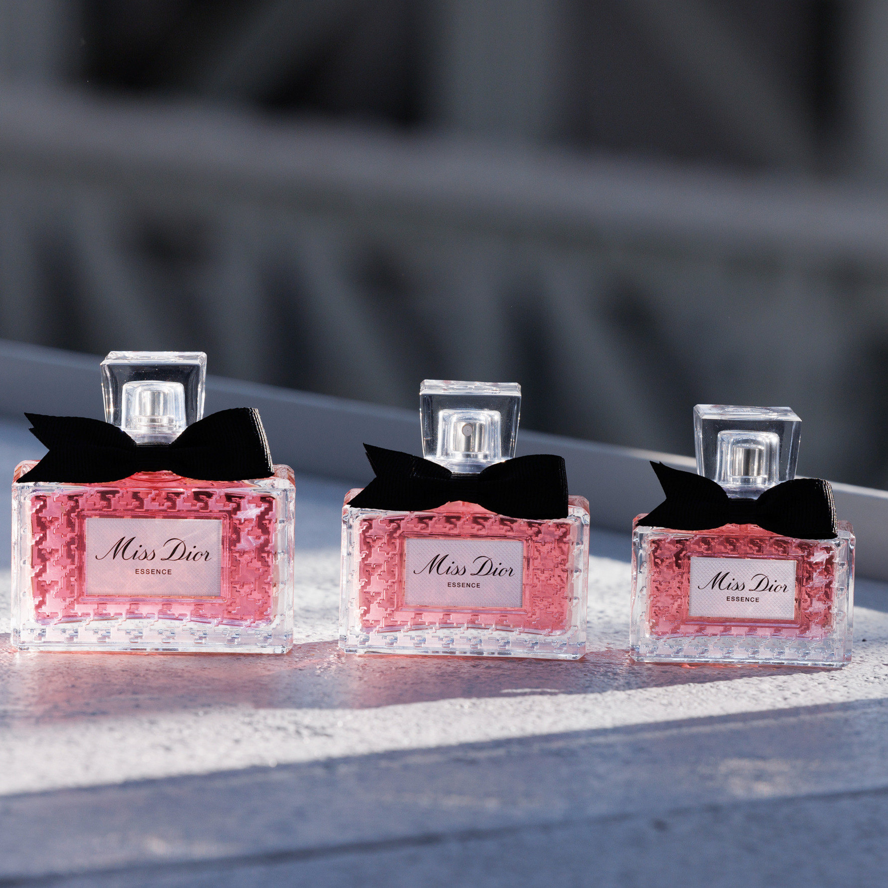 Kjøp Miss Dior Essence 35 ml - DIOR - KICKS