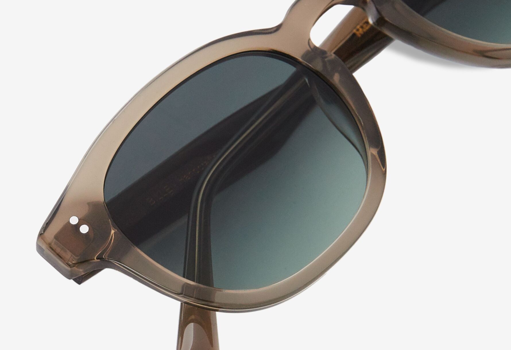 Køb Bille Solbriller Bottle Green fra MESSYWEEKEND - Matas