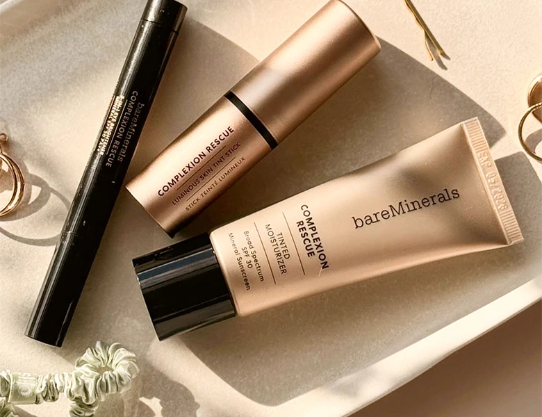 bareMinerals Complexion Rescue Brightener, Luminous Skin Tint Stick og Tinted Moisturizer SPF 30.