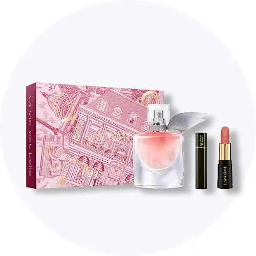 Lancôme La vie est belle gavesæt med parfume, mascara og nude læbestift. Lyserød æske med bymotiv.