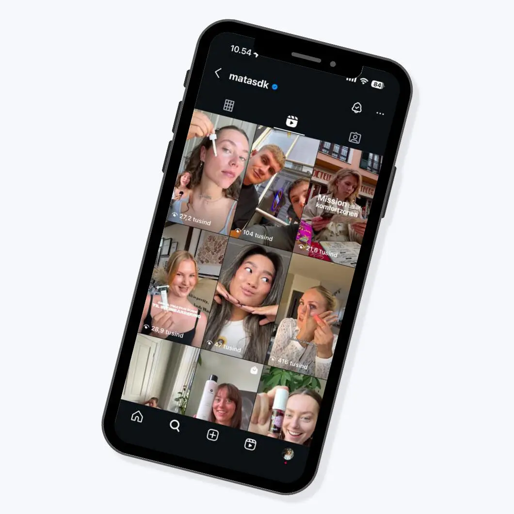 Her ses en mobil, som er inde på matas.dk instagram.