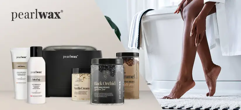 Her ses et par glatte ben til højre for flere af Pearlwaxs produkter.