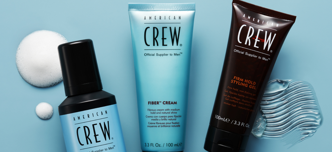 American Crew topbillede med produkter på blå baggrund