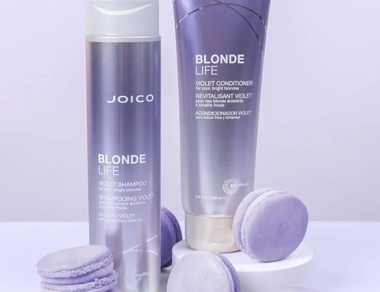 Her ses to lilla produkter fra JOICO.