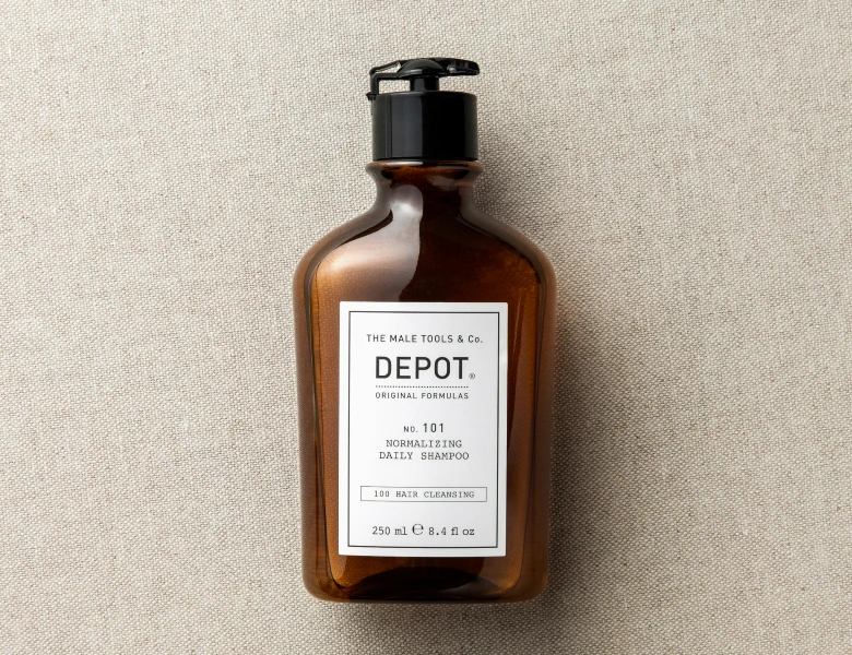 Brun flaske DEPOT. No. 101 Normalizing Daily Shampoo, 100 Hair Cleansing, 250 ml e 8.4 fl oz.
