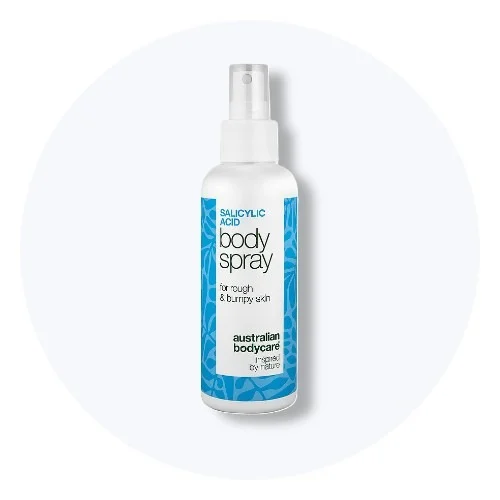 Hvid flaske Salicylic Acid Body Spray fra Australian Bodycare, til ru og ujævn hud.