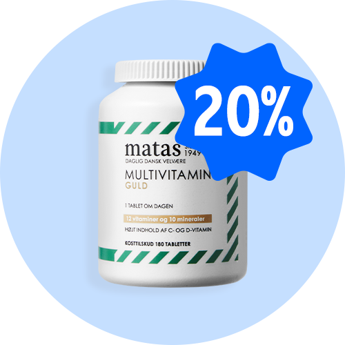 Matas Multivitamin Guld i hvid bøtte på lyseblå baggrund med blåt 20%-mærke.