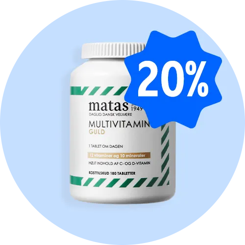 Matas Multivitamin Guld i hvid bøtte på lyseblå baggrund med blåt 20%-mærke.