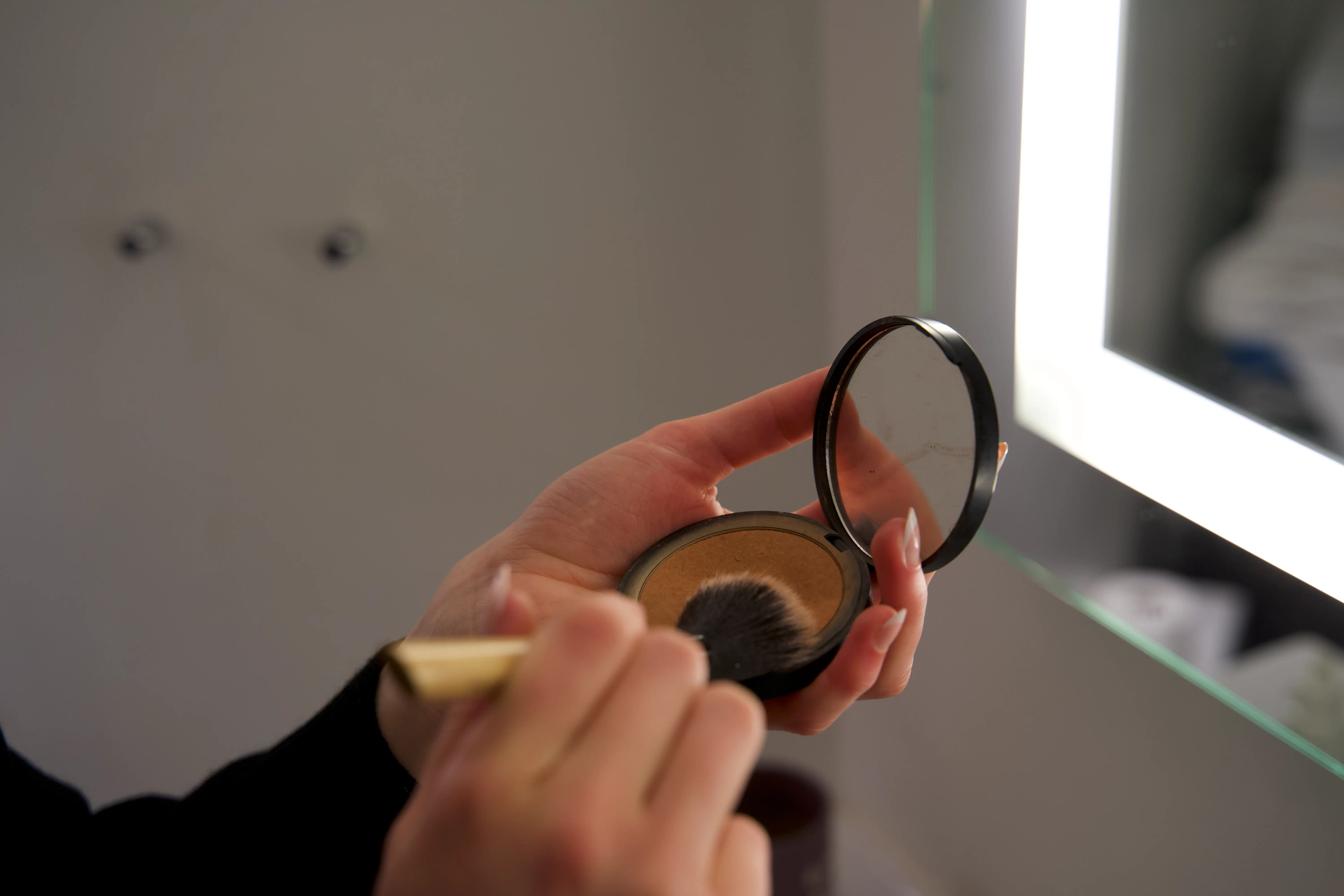 En åben bronzer 