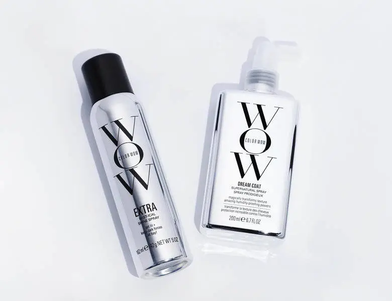 To Color wow produkter ligger ved siden af hinanden