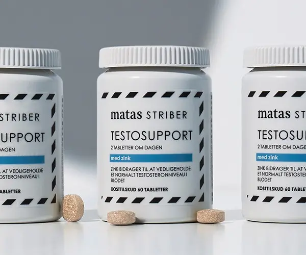 Her ses tre Matas Striber Testosupport med tabletter foran på en lys baggrund.