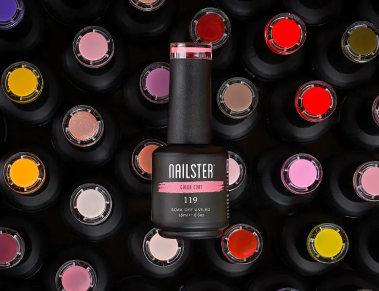 Her ses en masse farver Nailster.