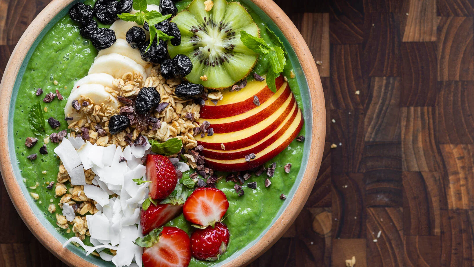 grøn smoothie bowl.jpg