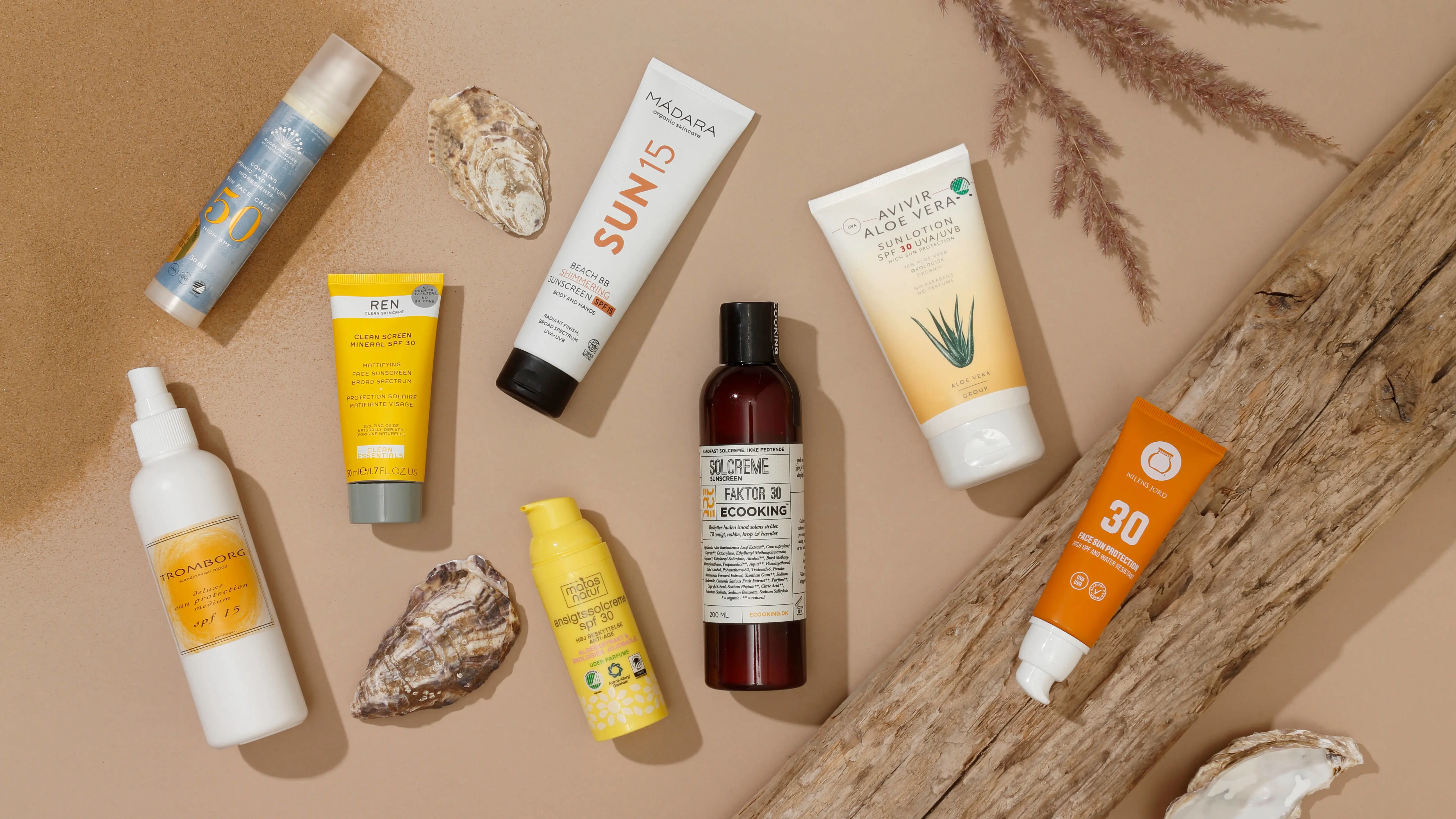 Matas_naturlig_solcreme_2346x1540_sand.JPG