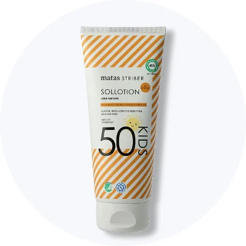 Her ses en solcreme med faktor 50. Den er fra Matas og er til børn.