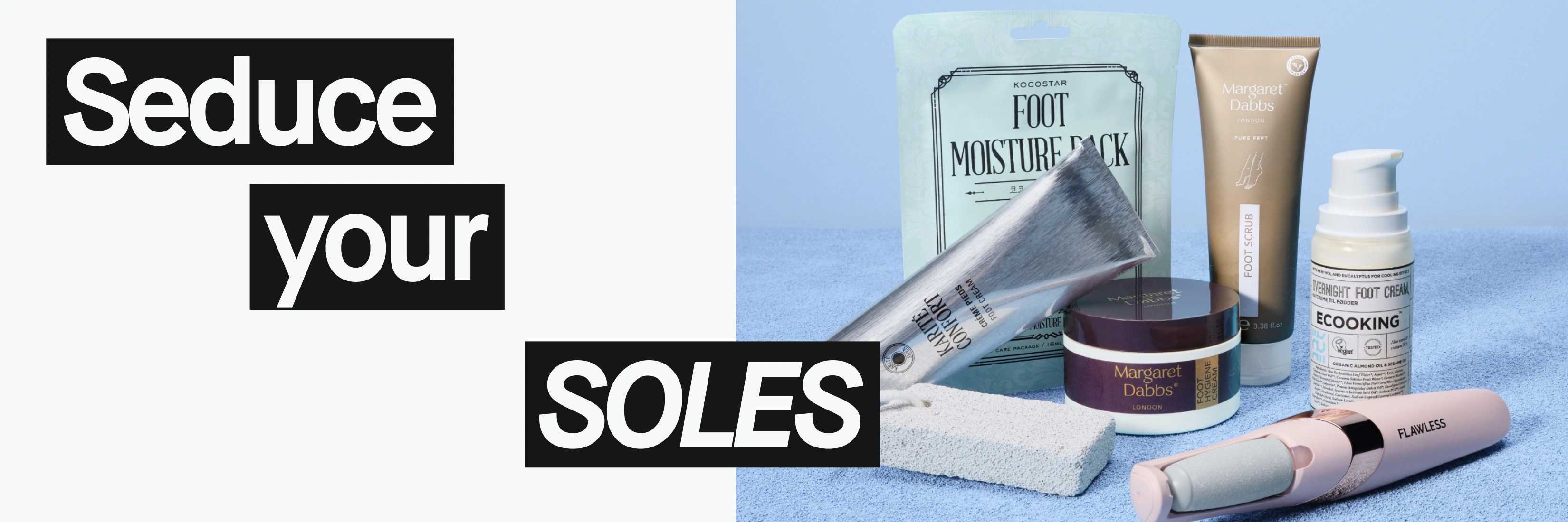 Kampanjakuva, jossa näkyy teksti “Seduce your SOLES”. Jalkojenhoitotuotteita näkyy sinisellä froteepinnalla vaaleansinistä taustaa vasten, mukaan lukien Kocostar Foot Moisture Pack, Margaret Dabbs -jalkavoide ja Ecooking Overnight Foot Cream.