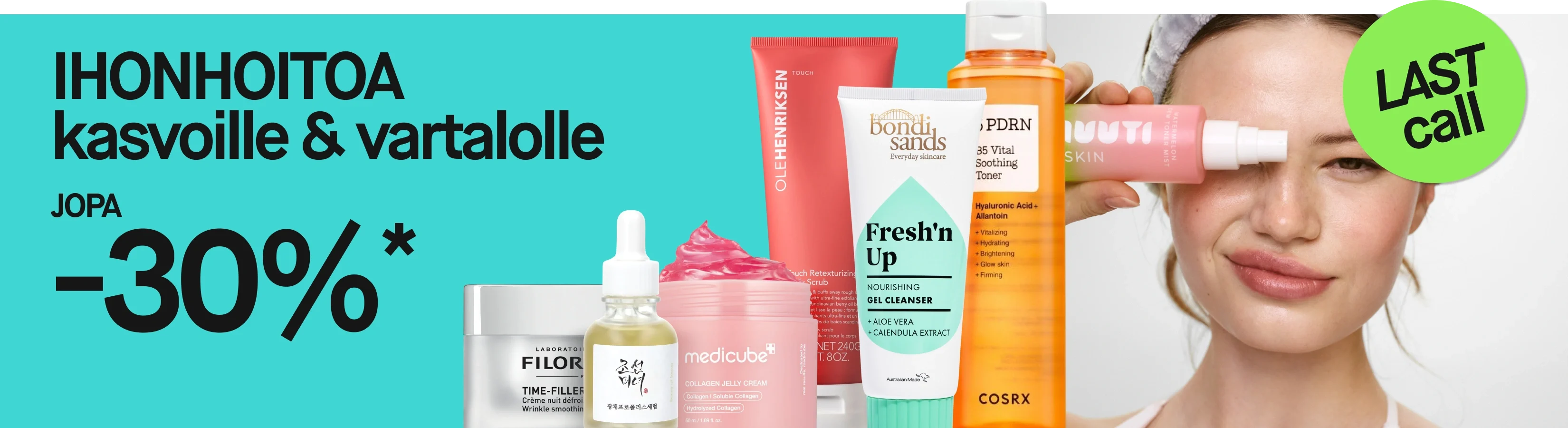 Turkoosilla taustalla näkyvät teksti "HUDVÅRD ansikte & kropp UPP TILL 30%*" sekä vihreä ympyrä, jossa lukee "LAST call". Vieressä näkyvät Ole Henriksen-, COSRX 5 PDRN B5 Vital Soothing Toner-, Bondi Sands Fresh'n Up Nourishing Gel Cleanser-, Medicube Collagen Jelly Cream-, Beauty of Joseon Glow Serum- ja Filorga Time-Filler Night 5XP -ihonhoitotuotteet sekä henkilö, jolla on harmaa hiuspanta ja joka pitää MUUTI SKIN Watermelon Dew Toner Mist -kasvosuihketta toisen silmän edessä.