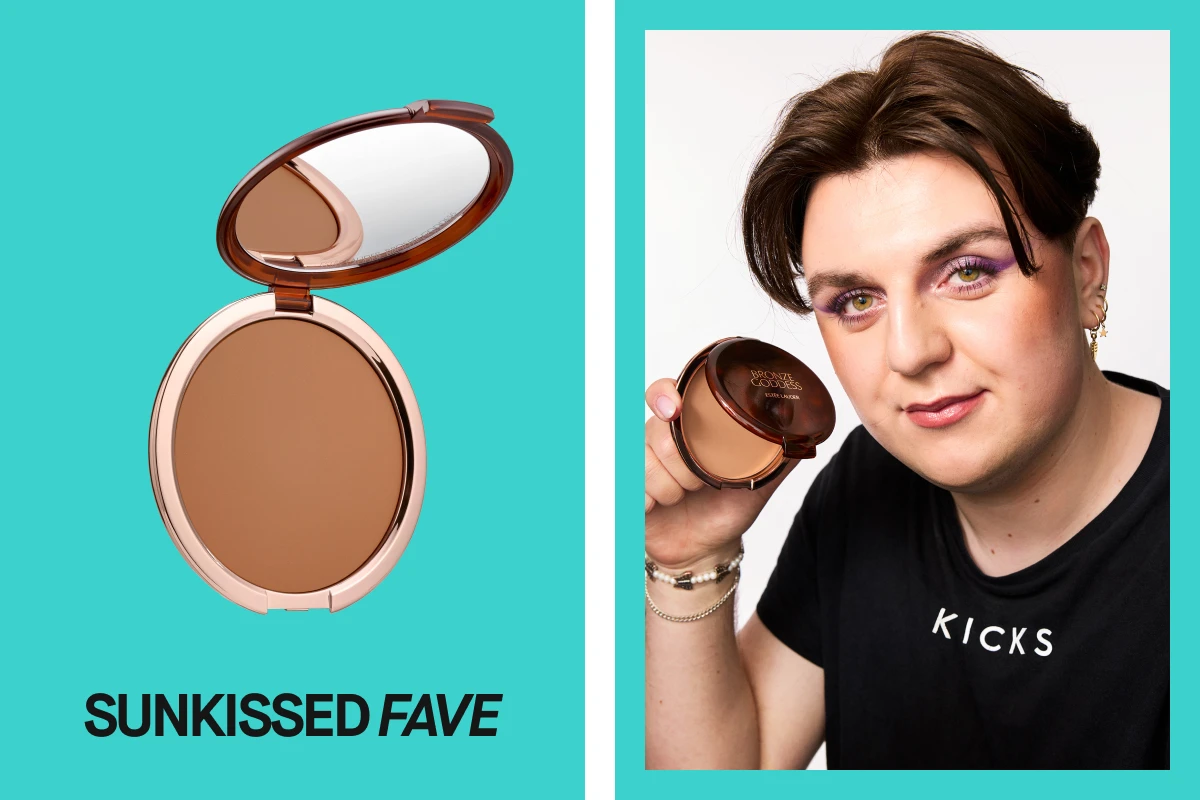 Kuva Estée Lauder Bronze Goddess -aurinkopuuterista ja henkilöstä, joka pitää puuteria kädessään. Teksti "SUNKISSED FAVE".