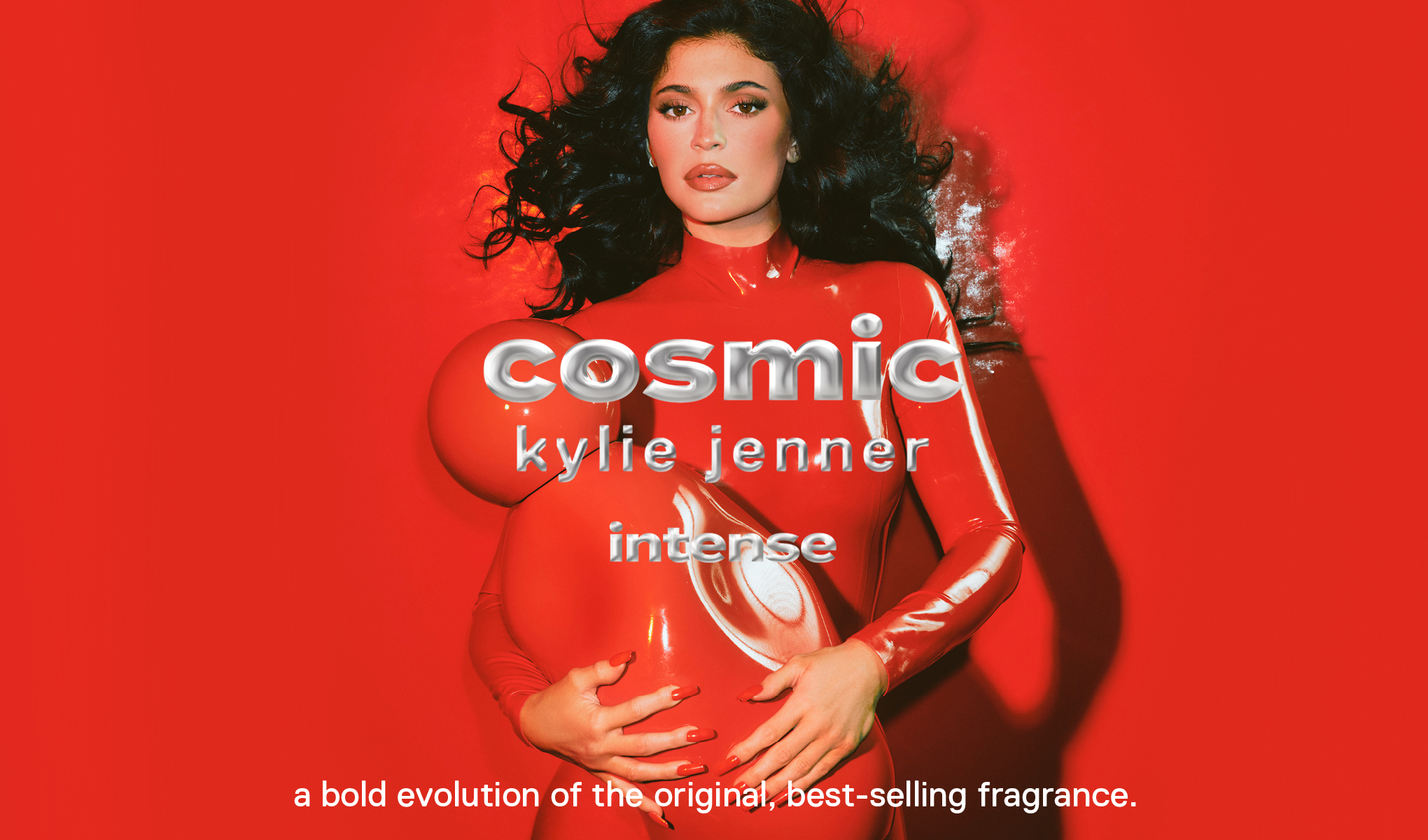 Cosmic Kylie Jenner Intense. A bold evolution of the original, best selling fragrance.