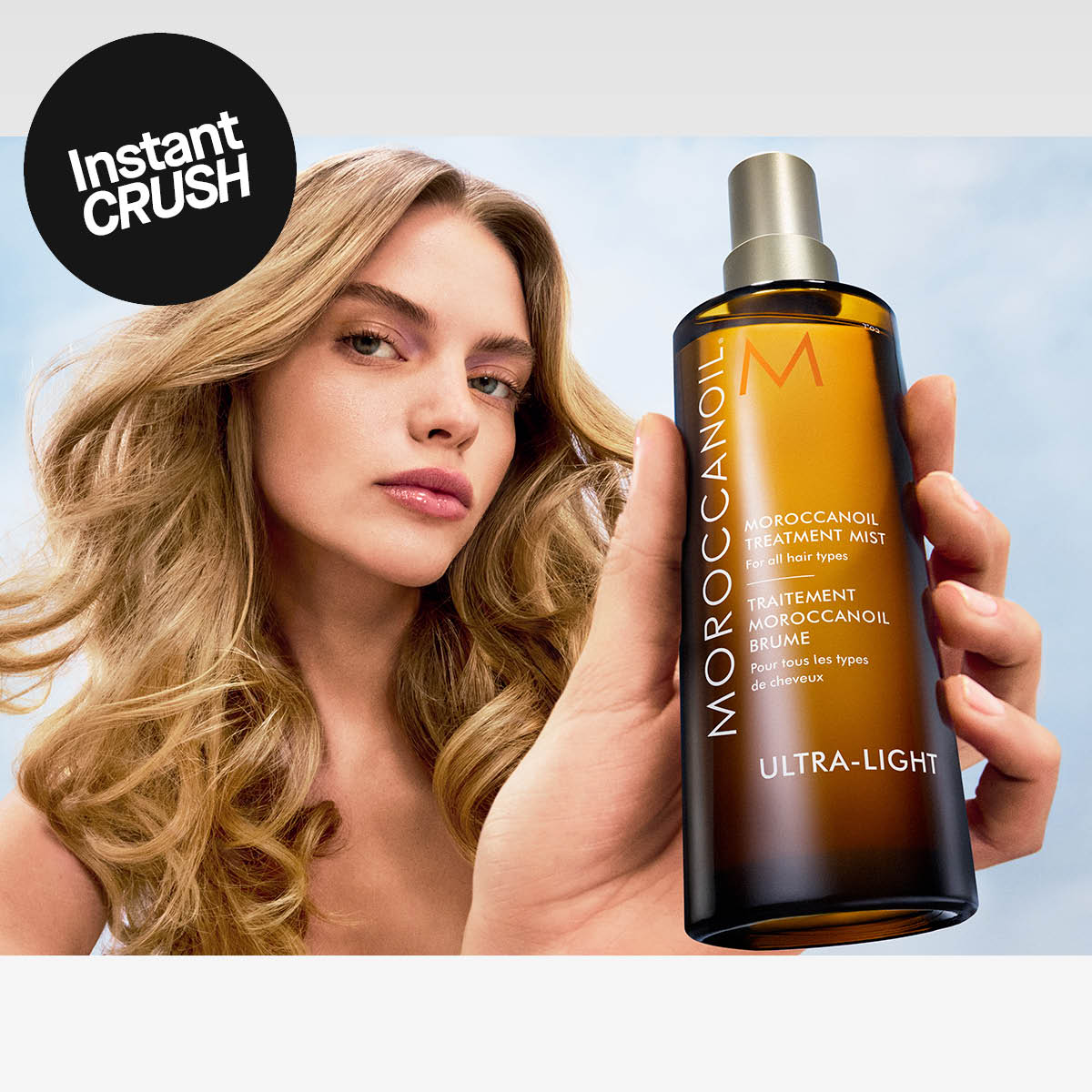 Moroccanoil behandlingsmist som passar för alla hårtyper. Ultra-light formula ger håret omedelbar friskhet och glans.