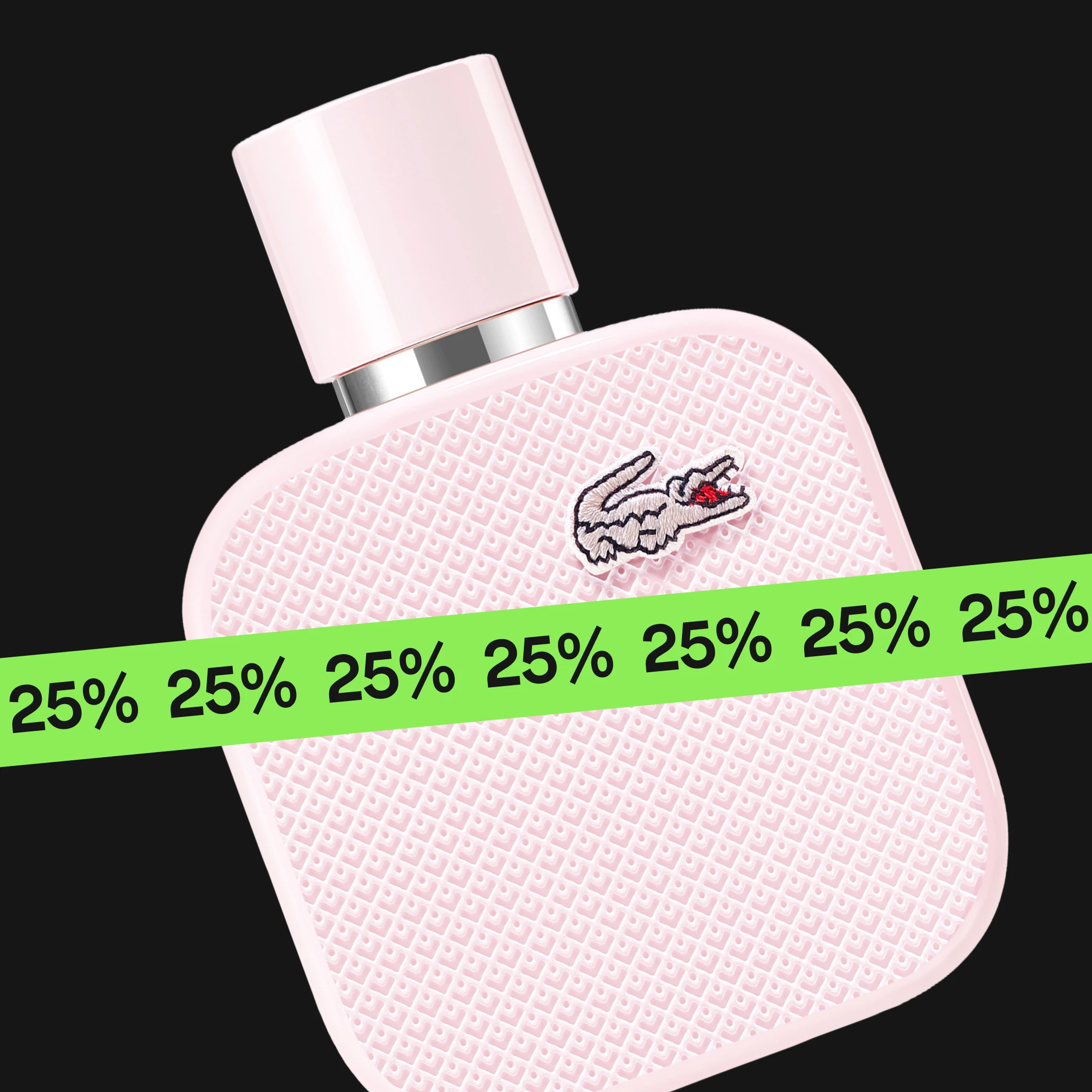 Lacoste parfymeflaske i lys rosa med krokodillelogo mot svart bakgrunn, med grønn stripe med "25%".