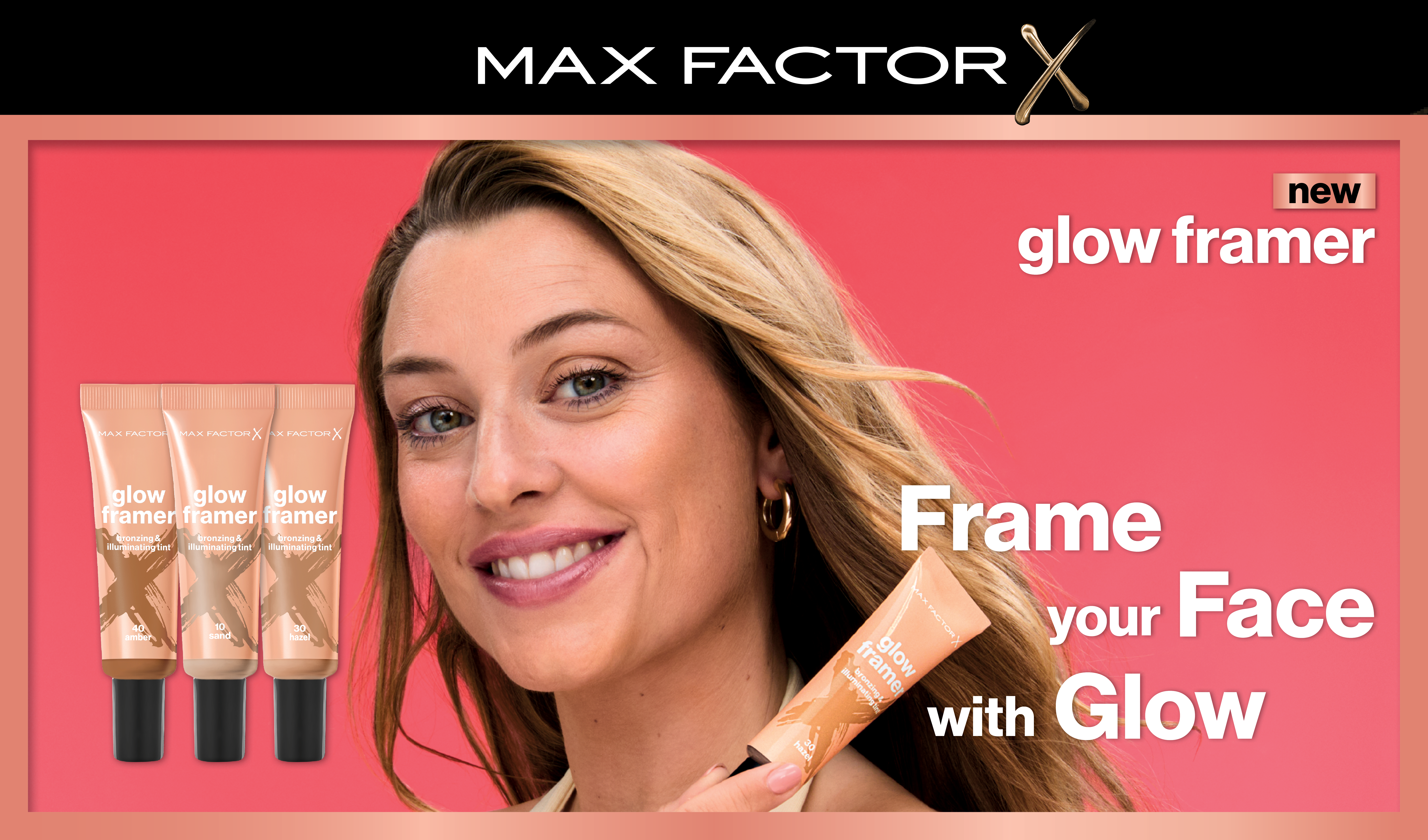 Annonsebilde for Max Factor X Glow Framer med kvinne i nærbilde og Glow Framer-produkt på rosa bakgrunn.