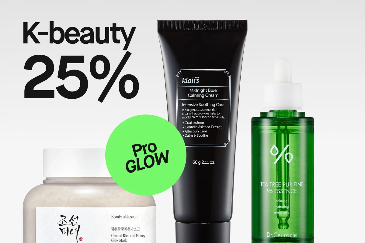 Bild på tre K-beauty produkter: Midnight Blue Calming Cream från Klairs, Ground Rice and Honey Glow Mask från Beauty of Joseon, och Tea Tree Purifine 95 Essence. Texten 'K-beauty 25% och 'Pro GLOW' visas på bilden.
