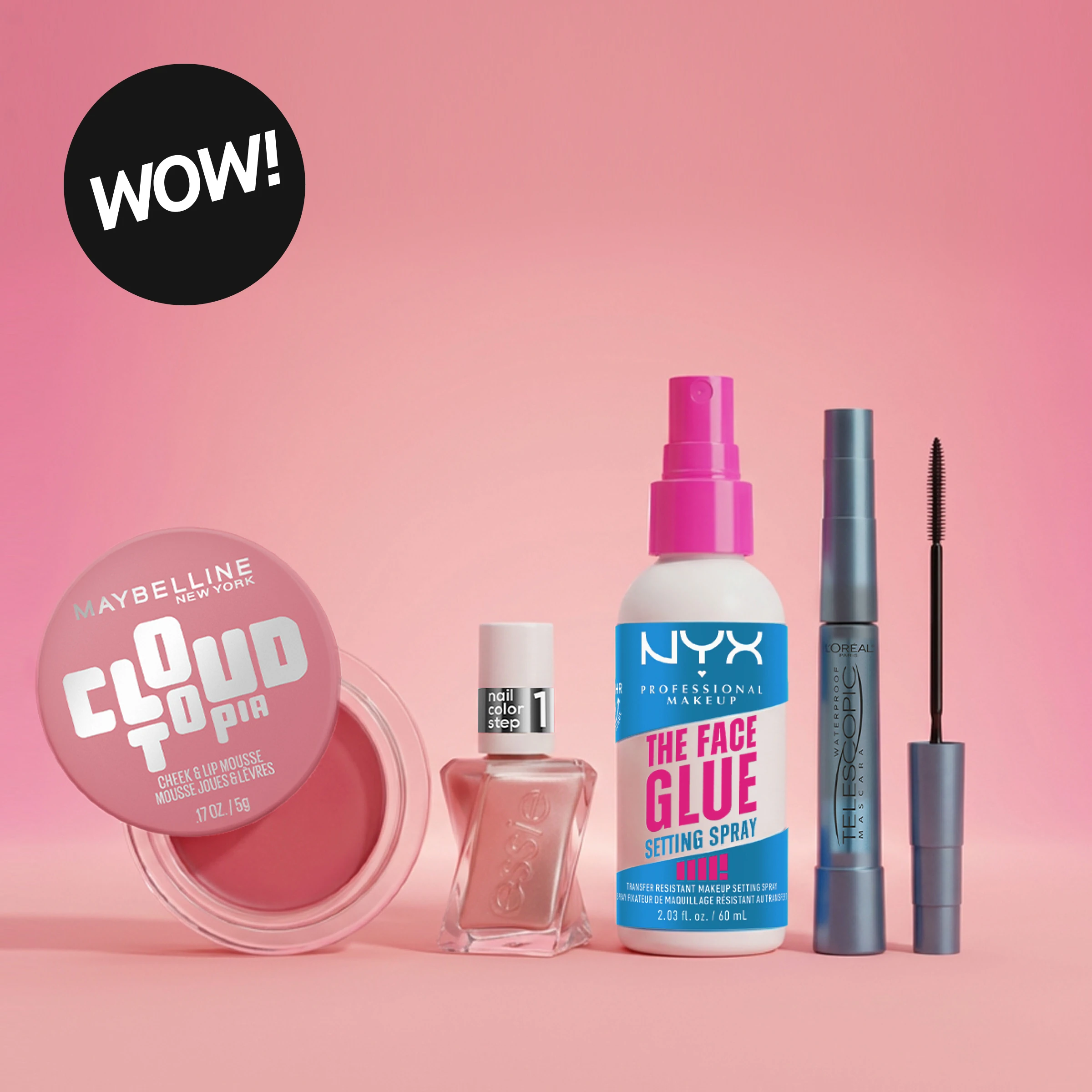 Maybelline New York Cloud Topia cheek & lip mousse, Essie Nail Color Step 1 -kynsilakka, NYX Professional Makeup The Face Glue setting spray ja L’Oréal Paris Telescopic mascara vaaleanpunaisella taustalla. Yläkulmassa näkyy musta “WOW!”-teksti, ja kuvassa korostuvat meikki, setting spray ja kynsilakka pinkeissä ja nude-sävyissä.