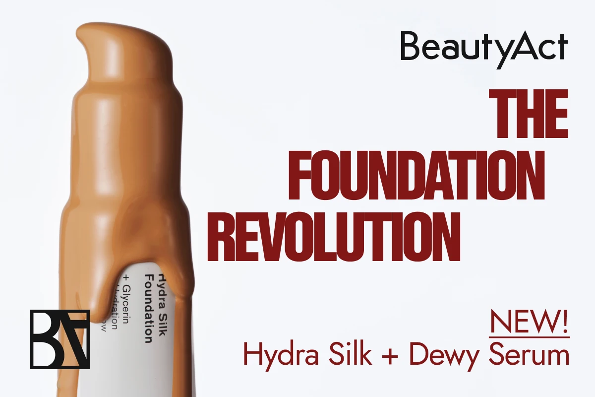  En bild som visar en flaska BeautyAct Hydra Silk Foundation med Dewy Serum. Texten "THE FOUNDATION REVOLUTION" och "NEW! Hydra Silk + Dewy Serum" syns på bilden, vilket indikerar att produkten är ny och revolutionerande.