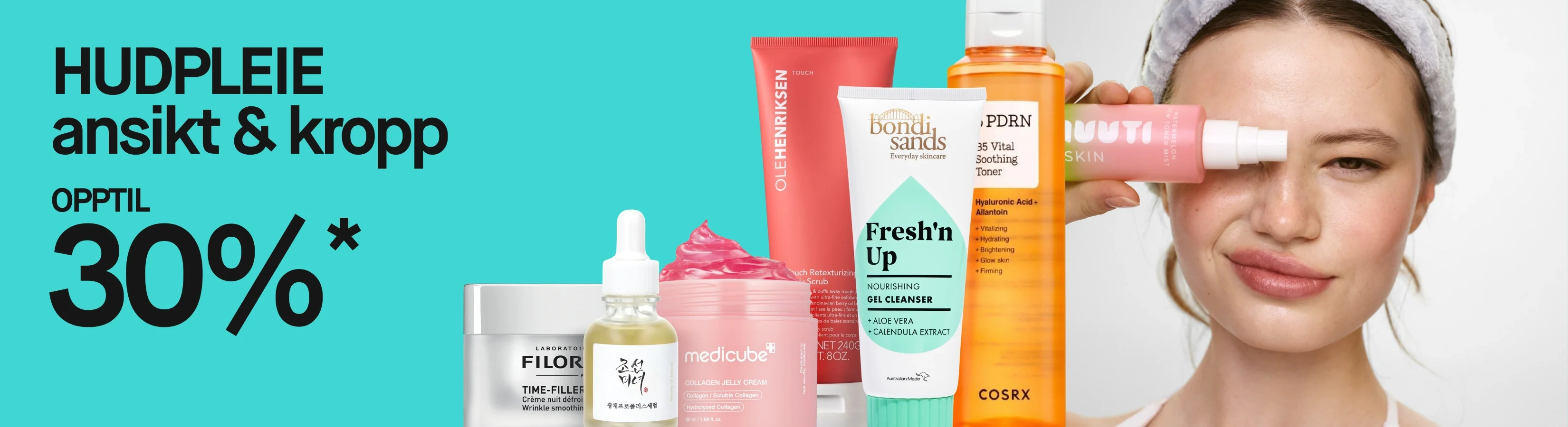 Teksten «HUDVÅRD ansikte & kropp UPP TILL 30%*» vises mot turkis bakgrunn. Ved siden av vises et utvalg hudpleieprodukter samt en person med grått hårbånd som holder MUUTI SKIN Watermelon Dew Toner Mist foran det ene øyet.