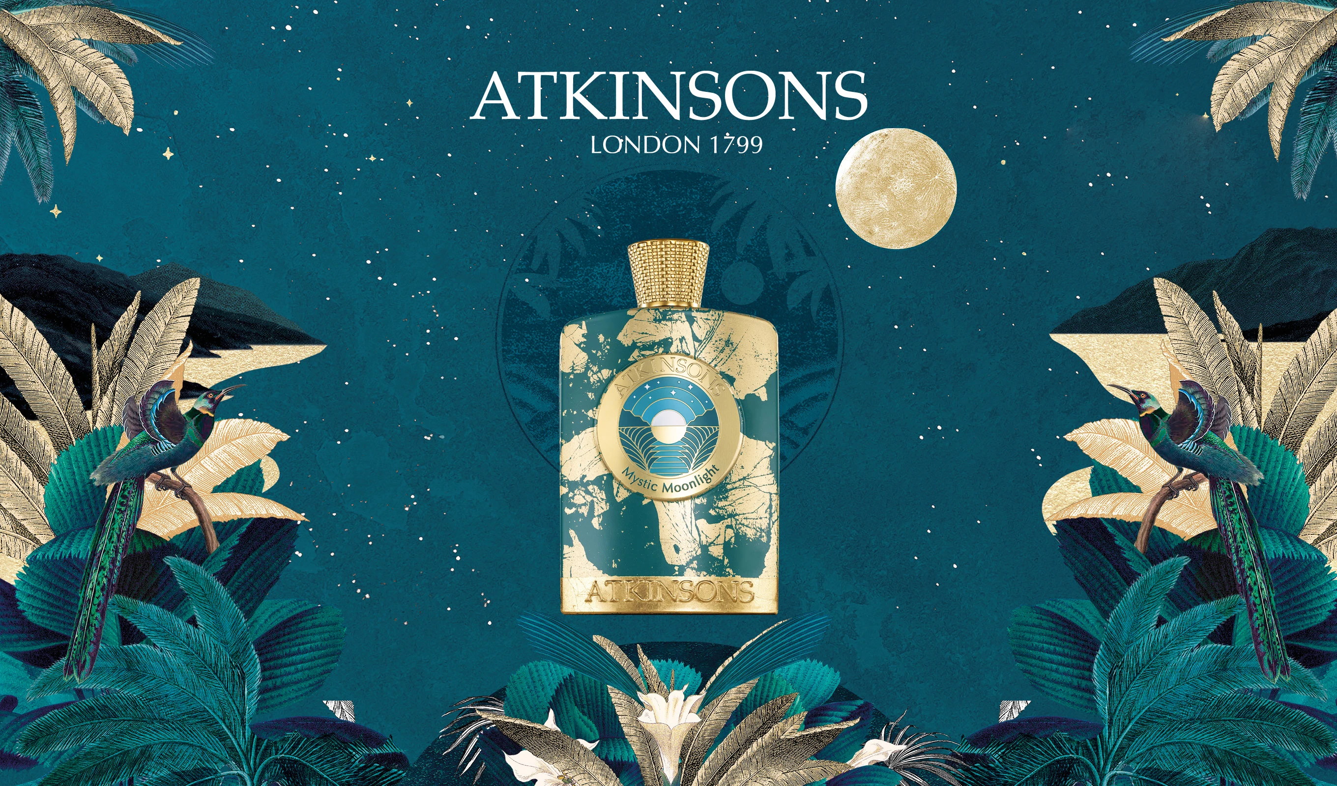 Atkinsons Mystic Moonlight-parfym omgiven av måne, stjärnor, tropiska växter och fåglar.