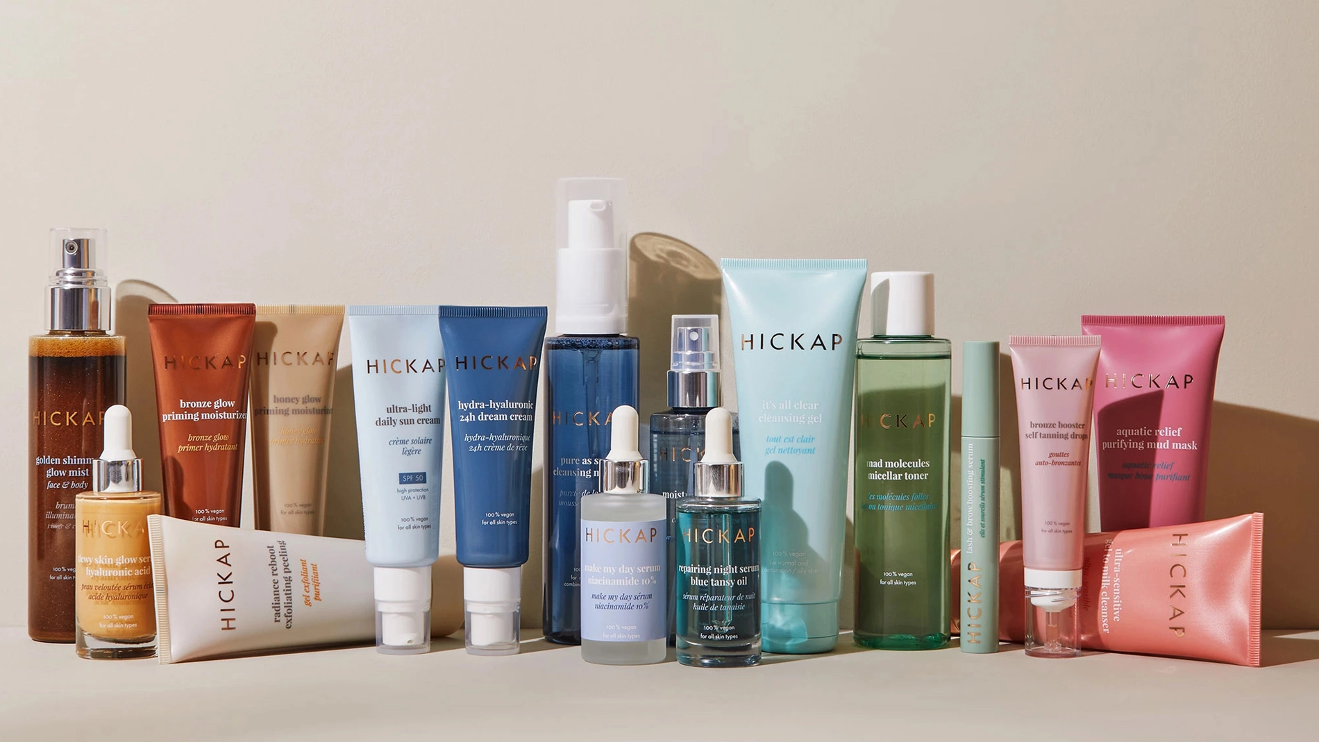 Flere Hickap-produkter på rekke og rad