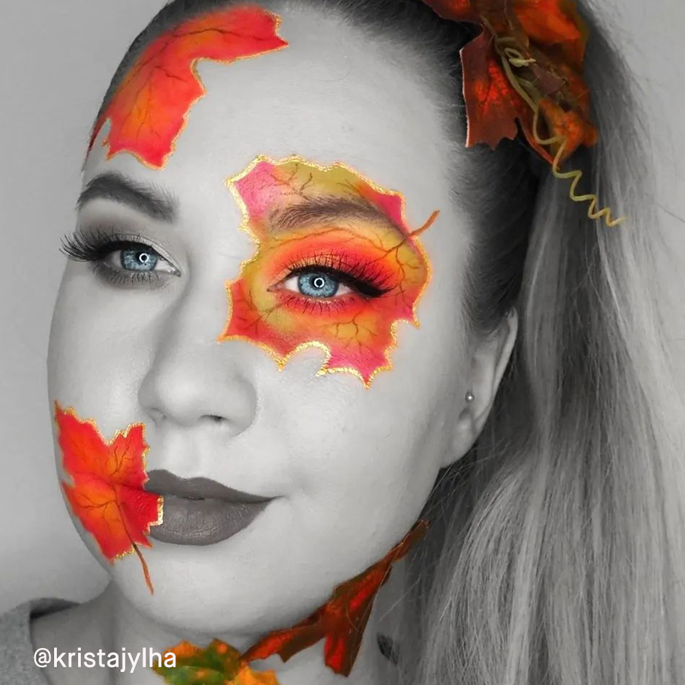 @kristajylha inspiroivassa Halloween-meikissä syksyn lehdillä.