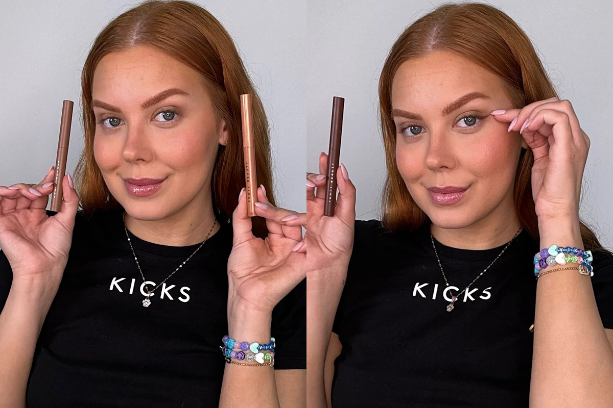 Två bilder på en person med långt rött hår mot en grå bakgrund. På första bilden håller hon upp två sminkprodukter, och på andra bilden håller hon upp en sminkprodukt och justerar sitt hår.