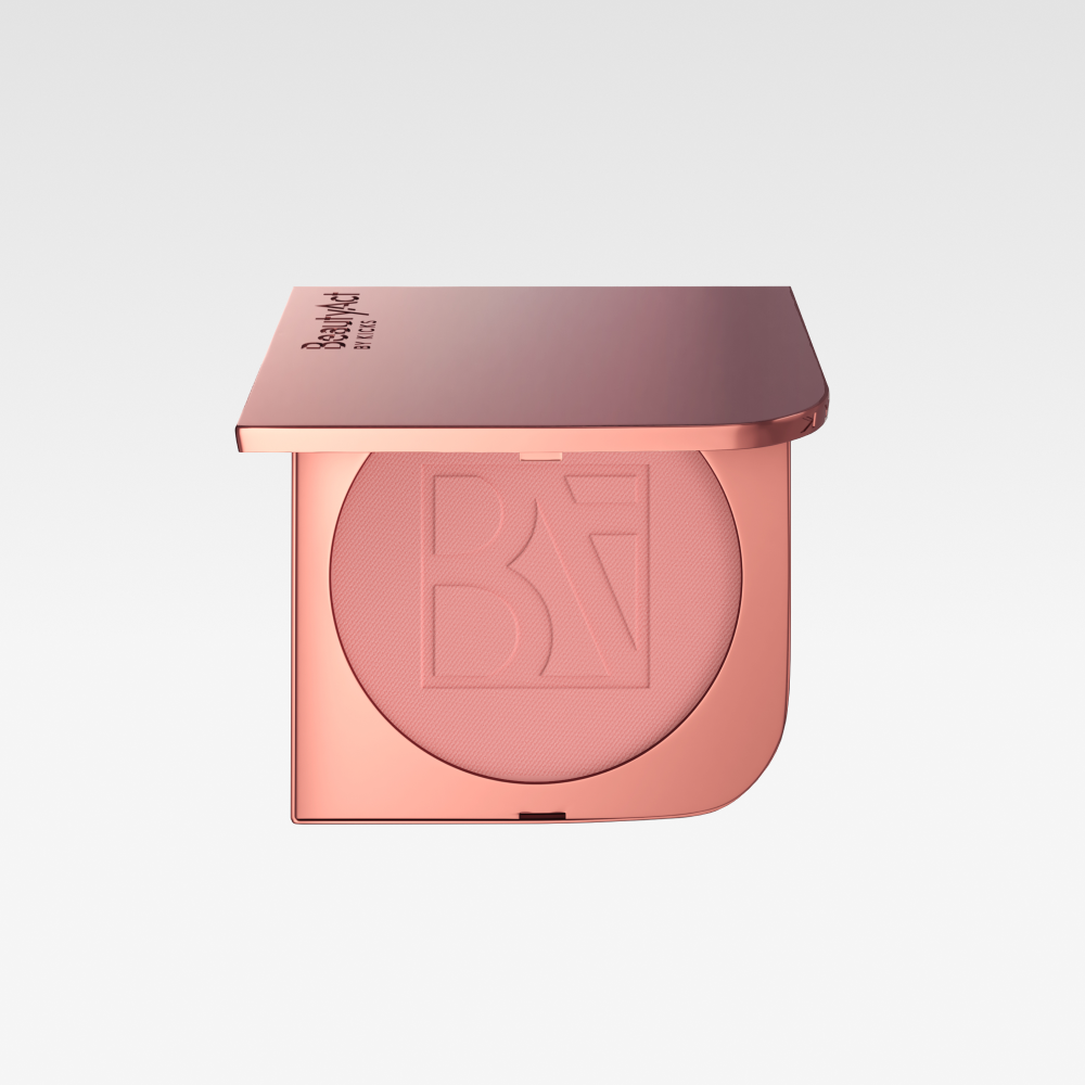 Make up produkt mot en vit bakgrund