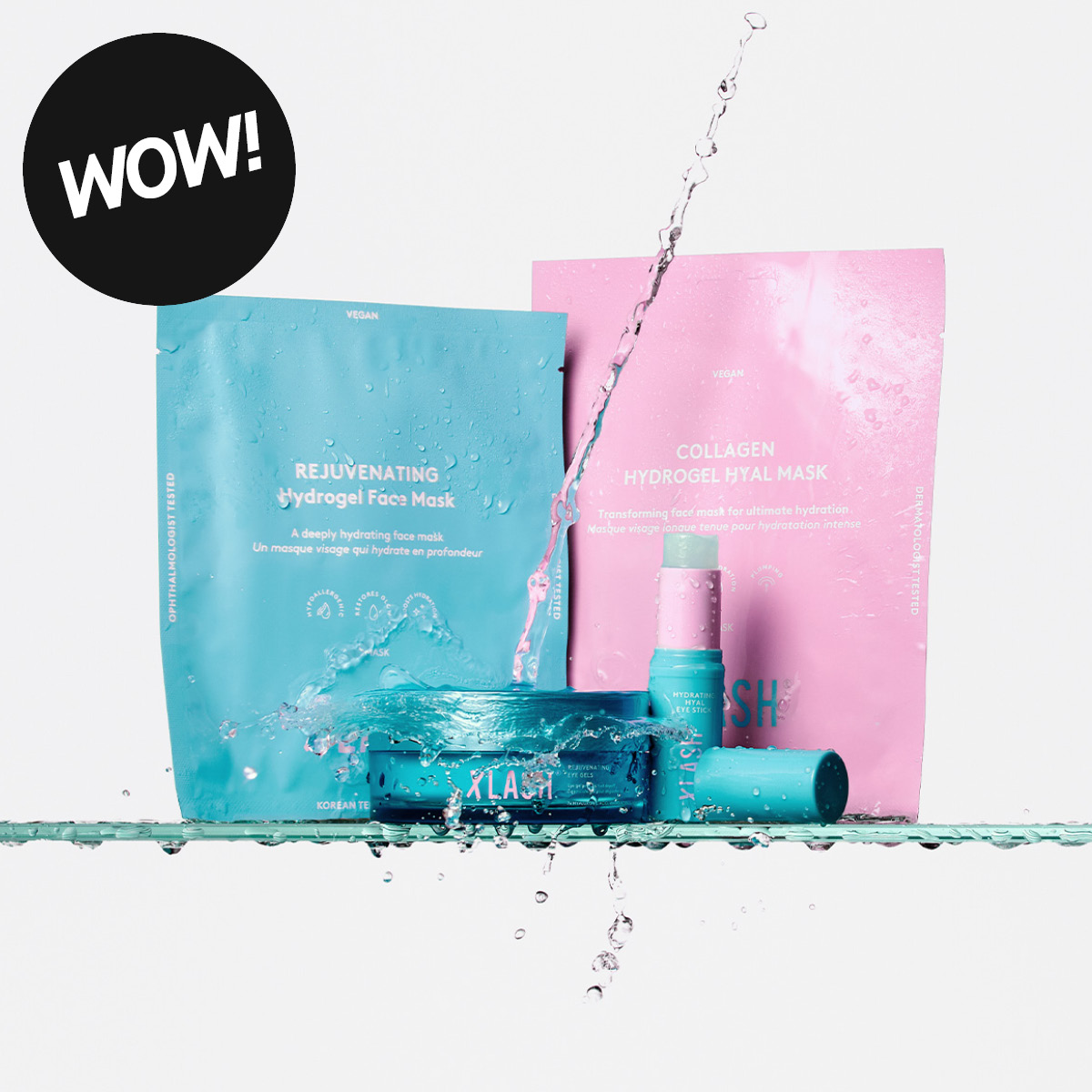 Produktbilde med teksten “WOW!” og flere XLASH hudpleieprodukter mot lys bakgrunn med vannsprut. Produktene inkluderer “Rejuvenating Hydrogel Face Mask”, “Collagen Hydrogel Hyal Mask”, “Hydrating Hyal Eye Stick” og øyepatches i blå og rosa emballasje med teksten “VEGAN” og “Dermatologist Tested”.