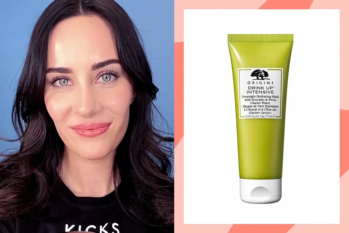 KICKS egen beautyexpert Melina iklädd svarta Kicks tröja samt produkten Origins Drink up intensive.
