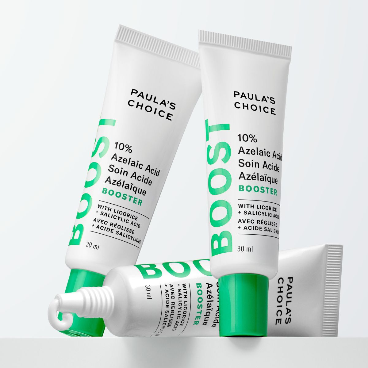 Paula's Choice - Tre hvite tuber med grønne detaljer som inneholder 10% azelainsyre.