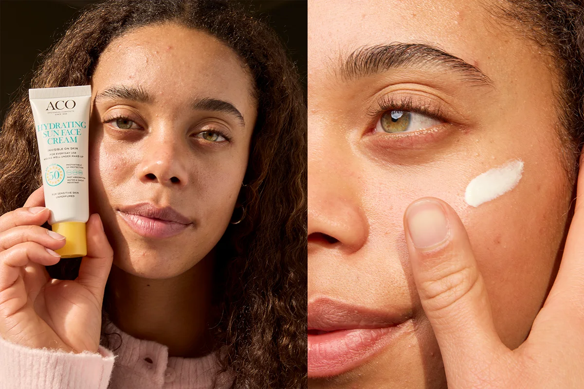 Tvådelad bild där en person håller upp en tub ACO Hydrating Sun Face Cream SPF 50 med texten “Invisible on skin”, “For everyday use works well under make-up”, “High protection 50” och “For sensitive skin unperfumed”, samt en närbild där en klick solkräm appliceras på kinden med ett finger. Fokus på ansiktsvård och solskydd för daglig hudvårdsrutin.