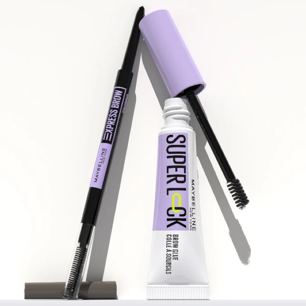 Två ögonbrynsprodukter från Maybelline placerade mot en vit bakgrund.